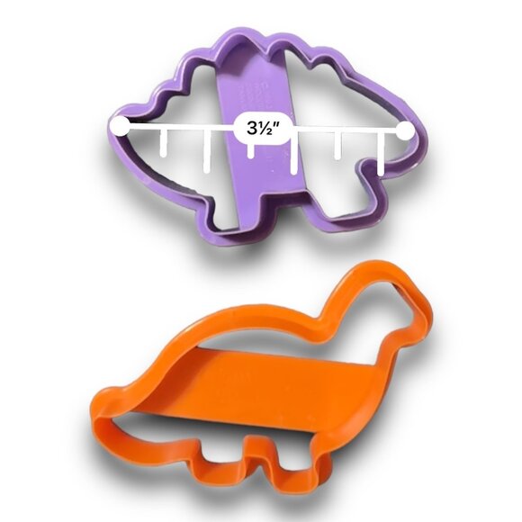 3D Wilton 1993 Dinosaur Cookie Cutters Set Of 2 Stegosaurus & Brontosaurus EUC - Picture 2 of 7